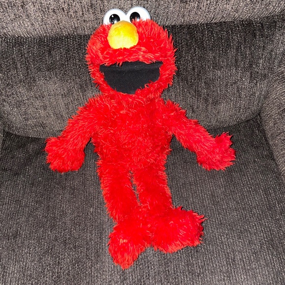 Love 2 Learn Elmo Interactive Talkin Bluetooth Toy - Picture 6 of 10